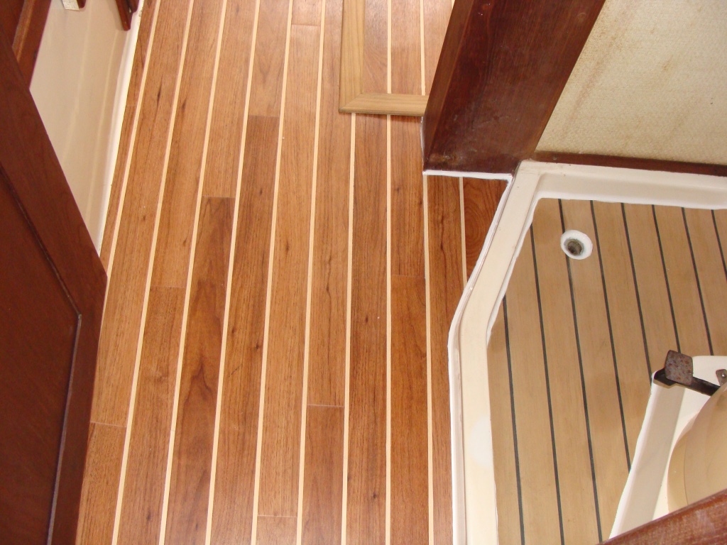 CFlor-and-NuTeak-Shower