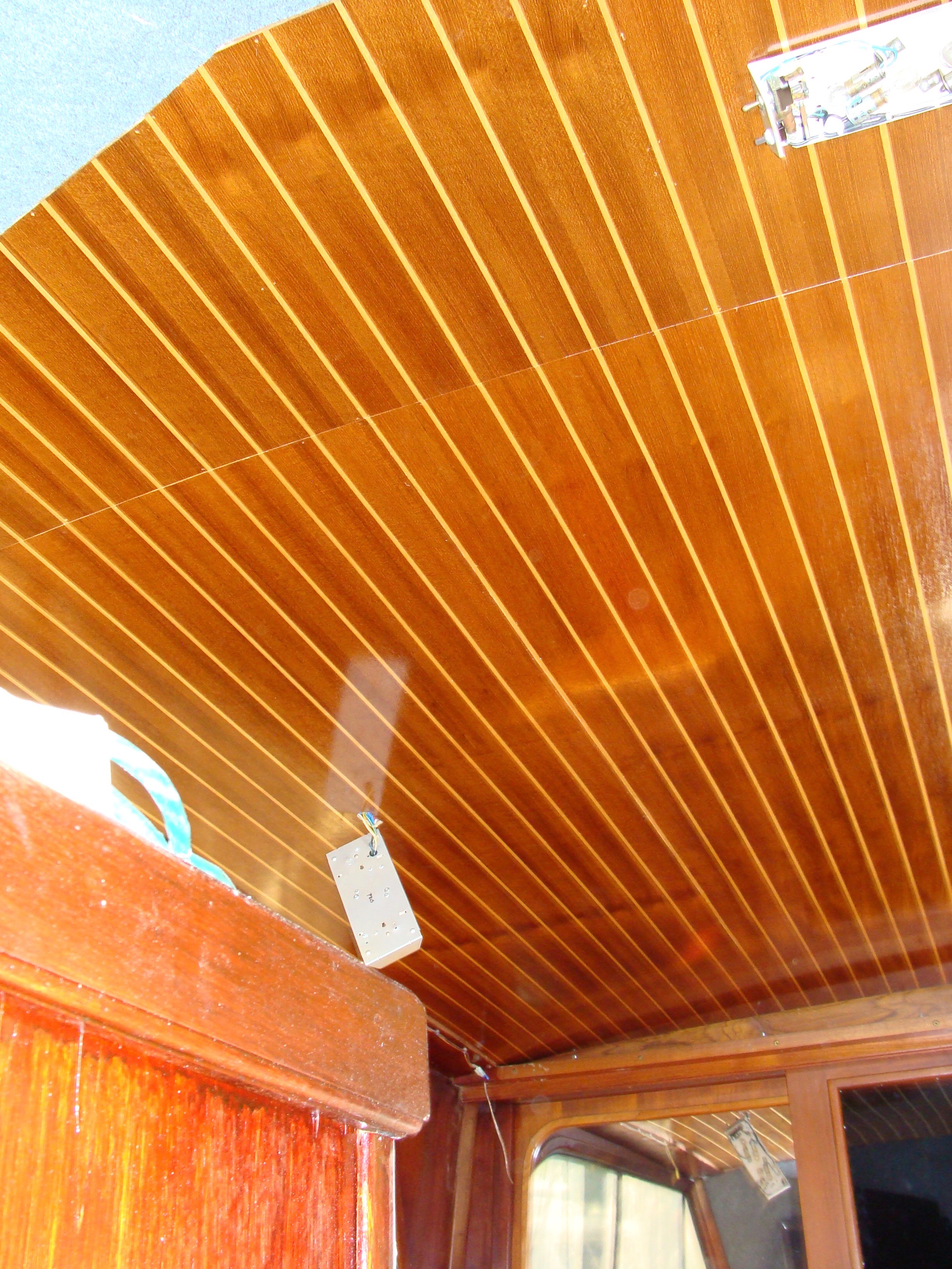 CFlor-on-ceiling